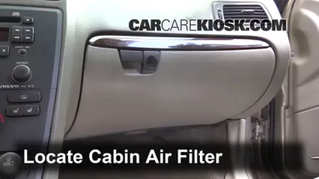 2001 Volvo V70 2.4L 5 Cyl. Filtre à air (intérieur) Changement